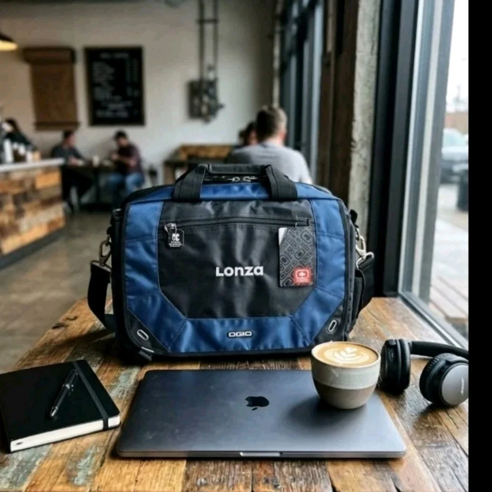 OGIO Corporate City Corp Laptop Messenger Bag 711207